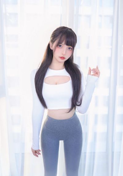 男生和女生一起靠逼