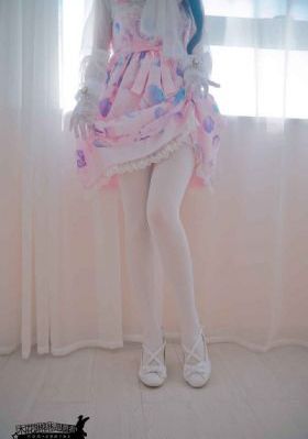 新任女教师在线