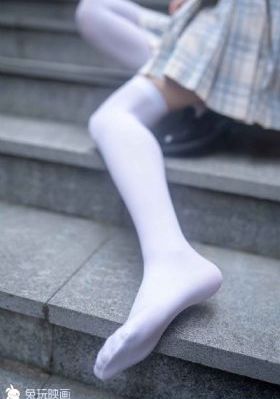 朝鲜大乳女奶水奶水吃奶