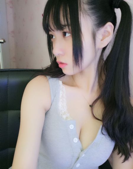 为什么老师会在这里第一季全集