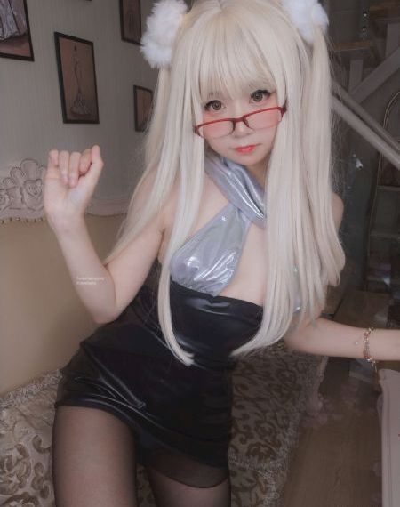 少女的4