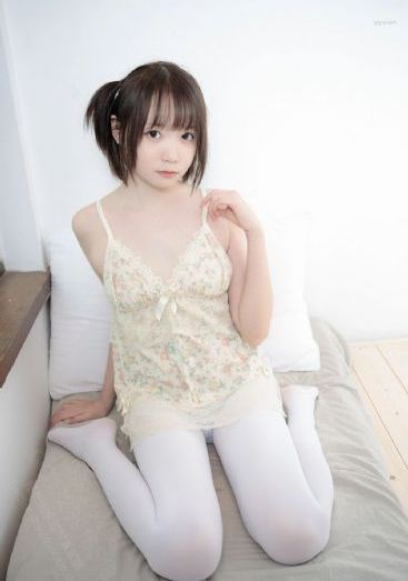 中出美女