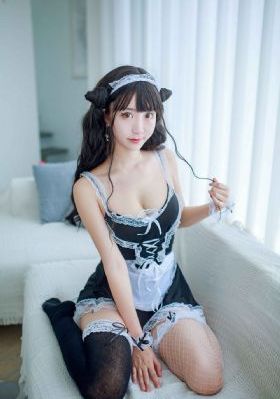 迪拜的女孩在线