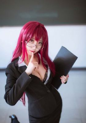 bbw撒尿间谍女厕hd